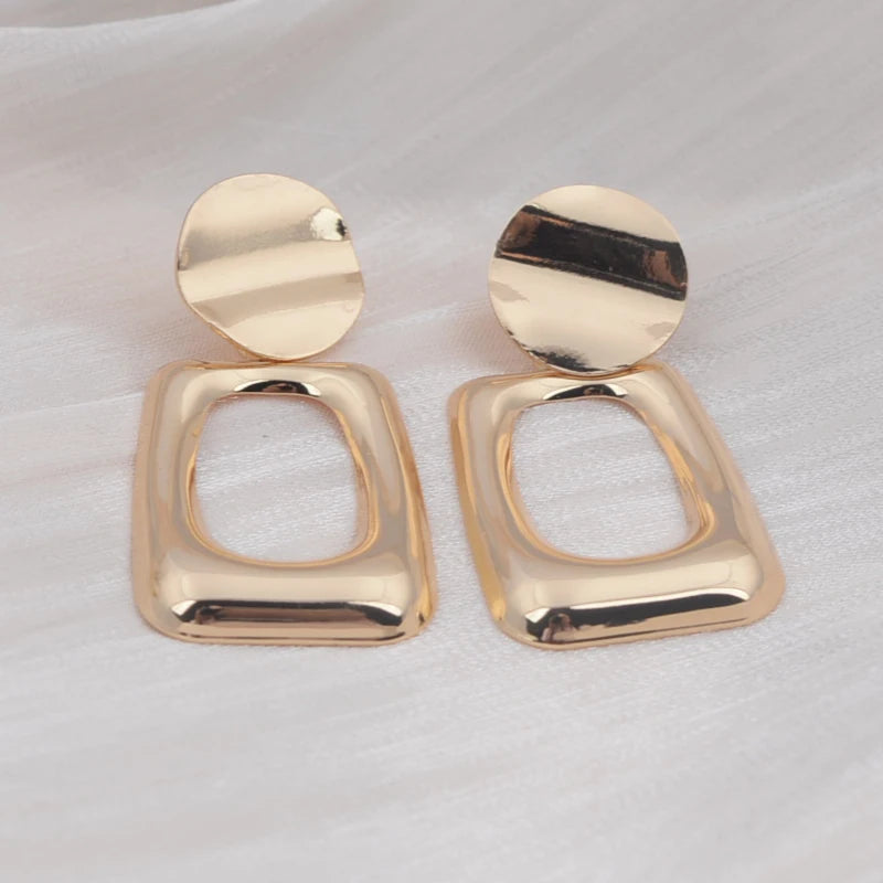 European Fashion Round Hollow Out Square Oval Drop Earrings for Women