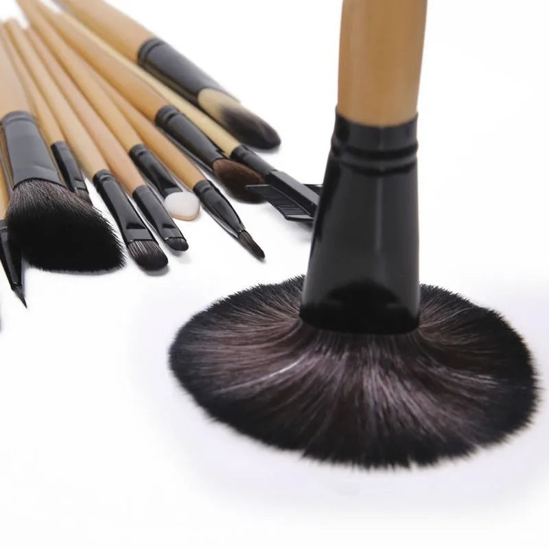 Gift Bag Of  24 pcs Professional Makeup Brush Sets