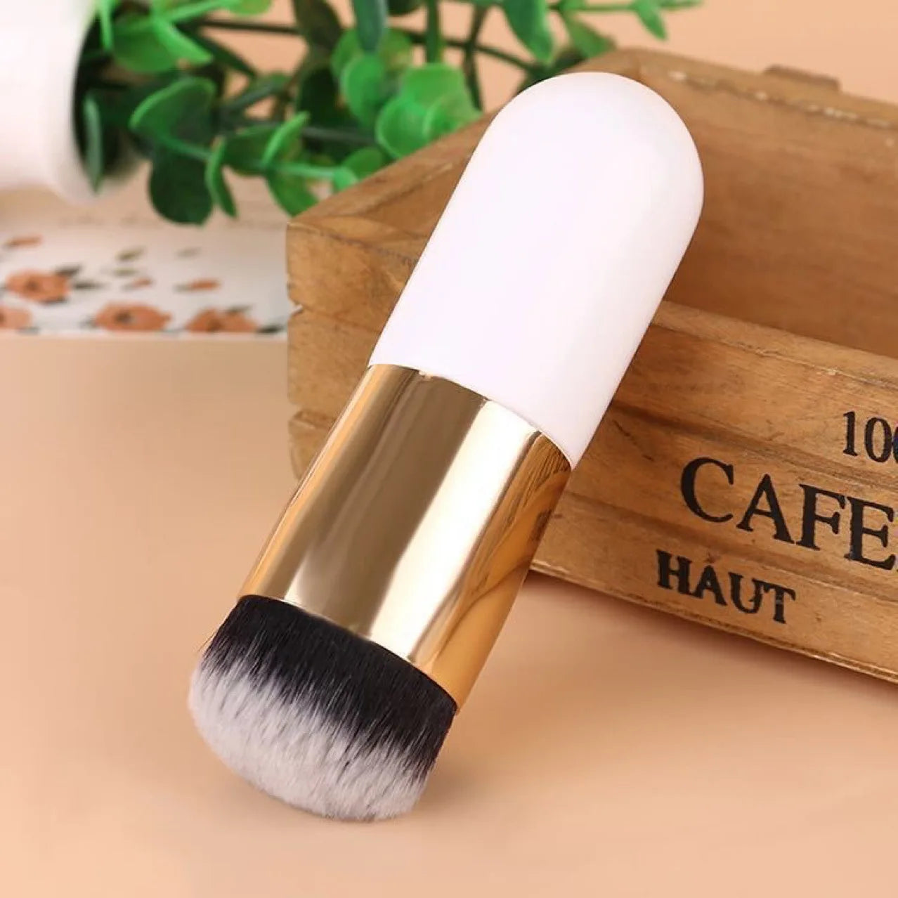 Chubby Pier Foundation Flat Brush