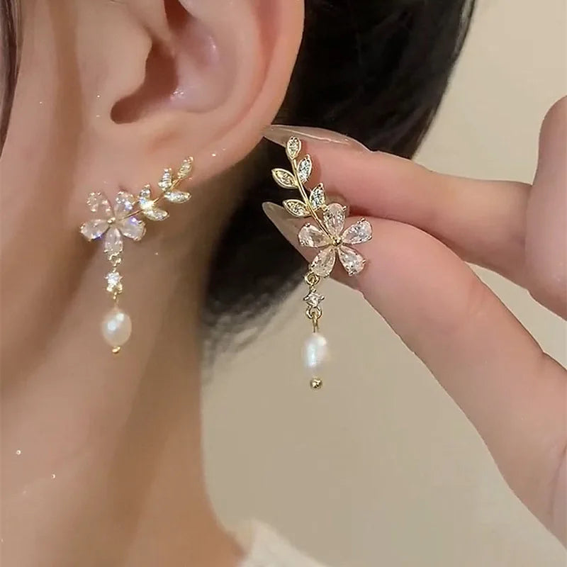 Korean Vintage Pearl Crystal Earrings For Women