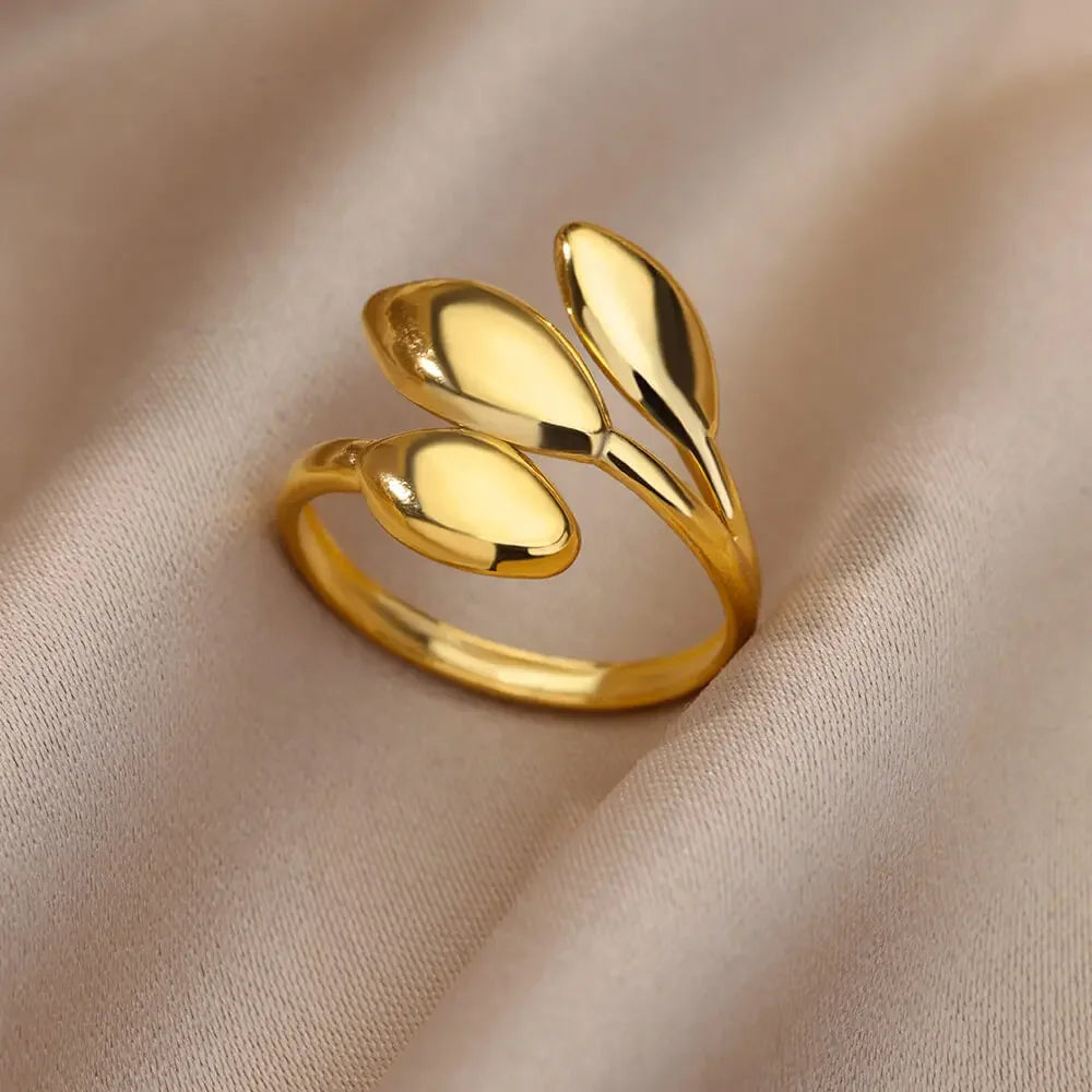 Stainless Steel Aesthetic Heart Gold Color Wedding Ring