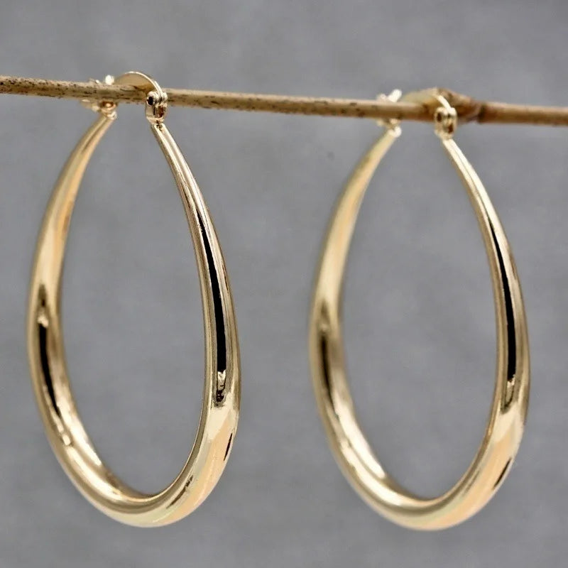 Fashionable Smooth Hoop Shine Gold Color Women Earrings